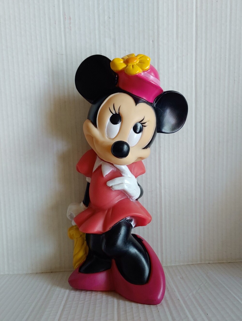 Walt Disney Minnie Mouse Vintage 11" vinyl coin piggy bank By ILLCo -Collectible